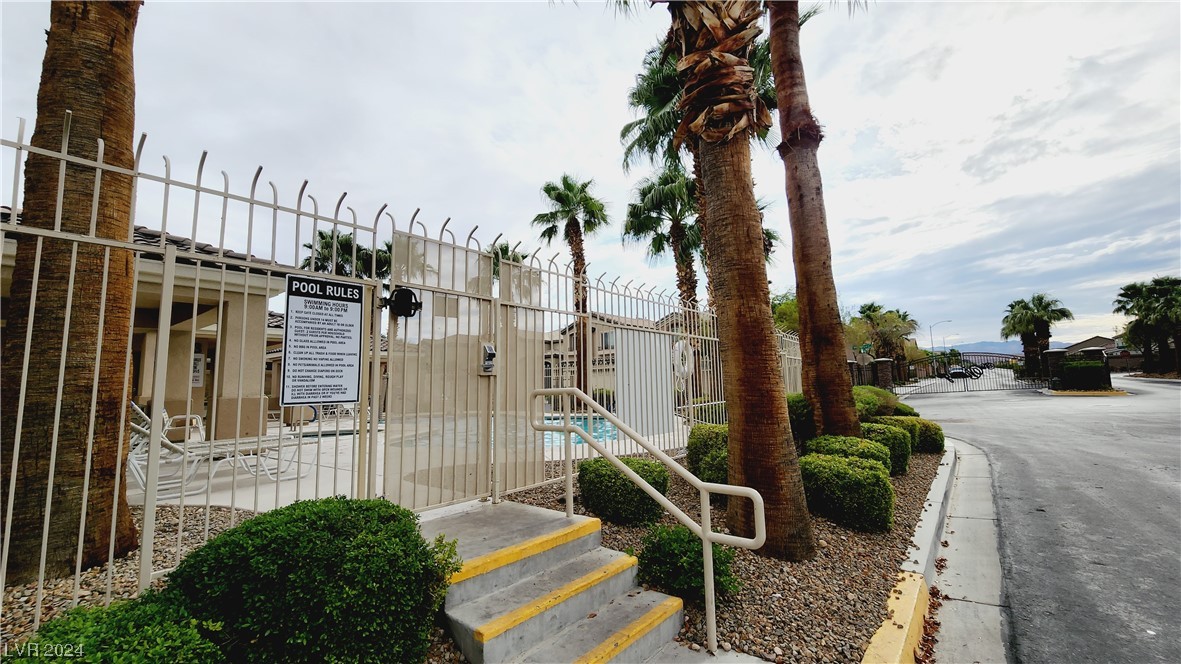 7398 West Shelbourne Avenue Las Vegas NV 89113