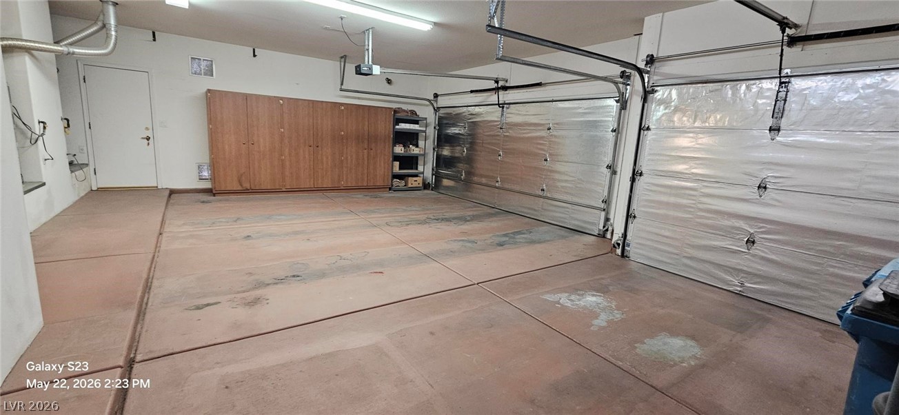 2352 Hot River Street Las Vegas NV 89139