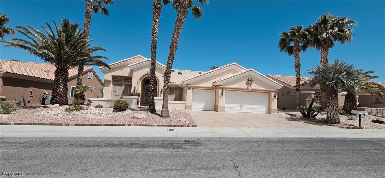2352 Hot River Street Las Vegas NV 89139