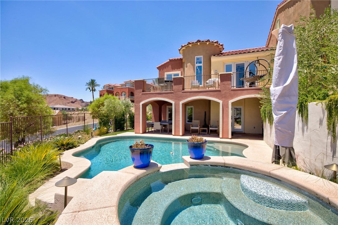 40 Strada Principale Henderson NV 89011