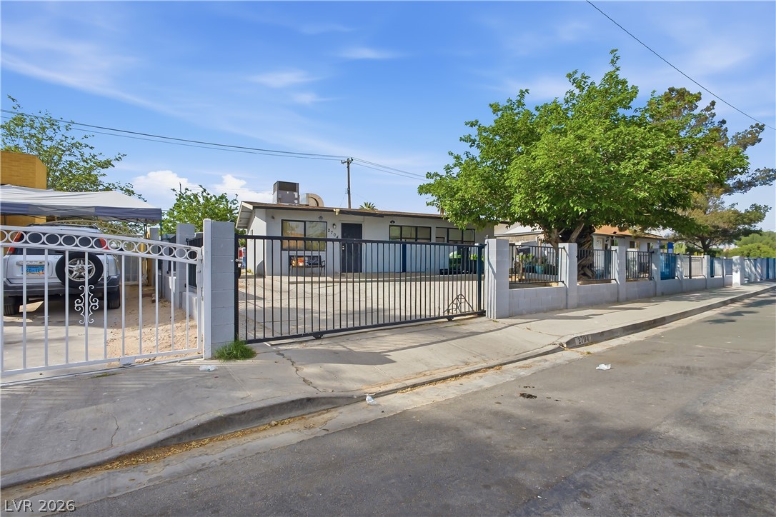 2704 Brady Avenue Las Vegas NV 89101