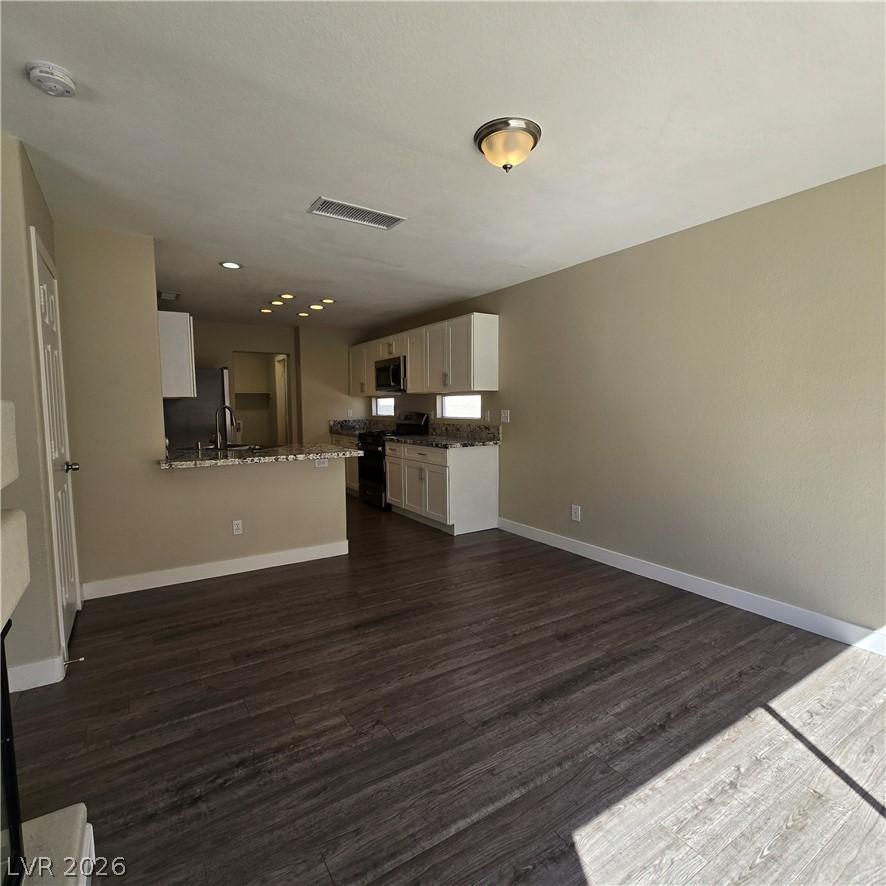 8711 Harwich Avenue Las Vegas NV 89129
