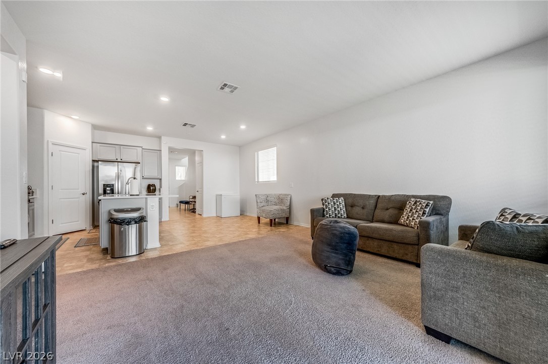 6329 Voss Street North Las Vegas NV 89081