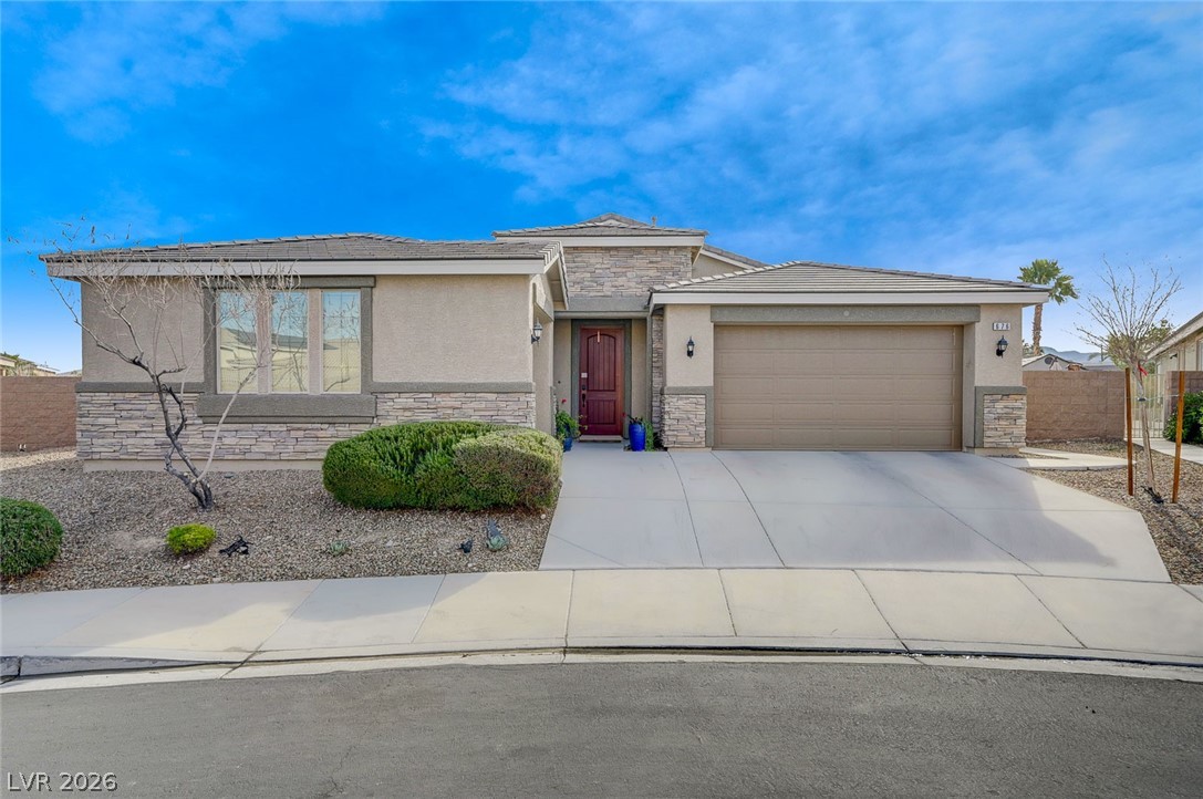 676 Suguaro Bluffs Street Henderson NV 89014