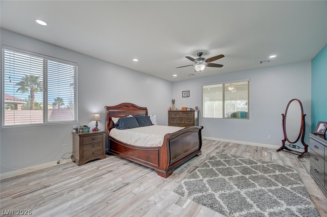 676 Suguaro Bluffs Street Henderson NV 89014