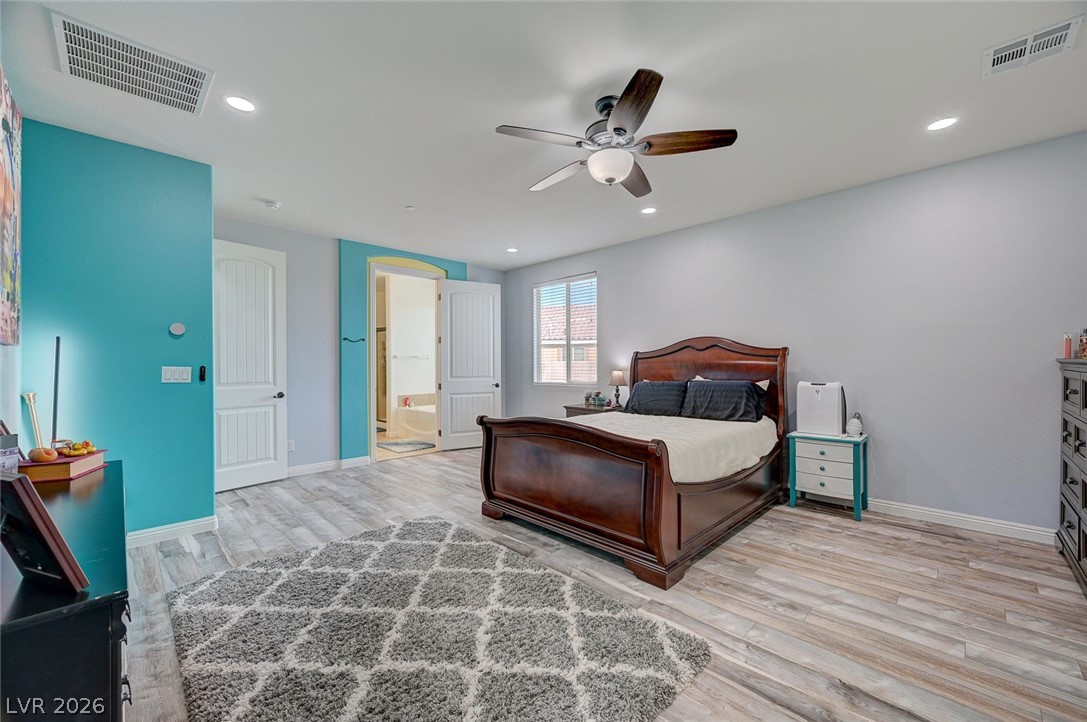 676 Suguaro Bluffs Street Henderson NV 89014