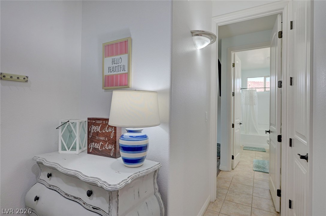 676 Suguaro Bluffs Street Henderson NV 89014