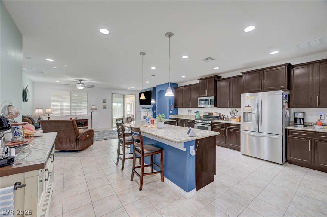 676 Suguaro Bluffs Street Henderson NV 89014