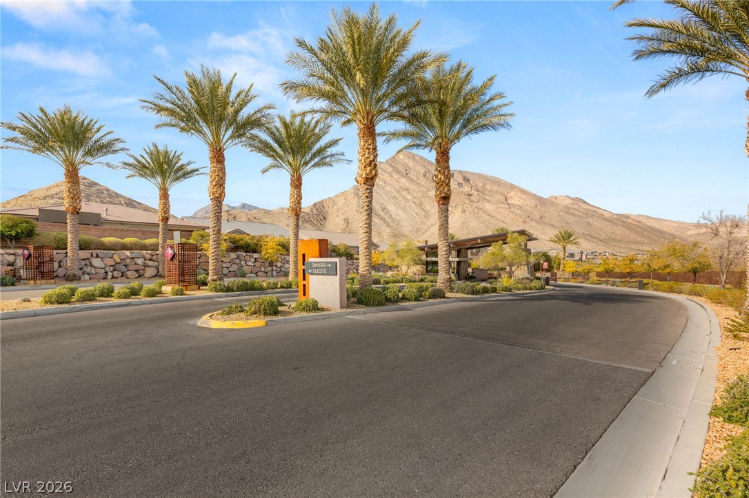 2720 Natural Rock Drive Las Vegas NV 89138