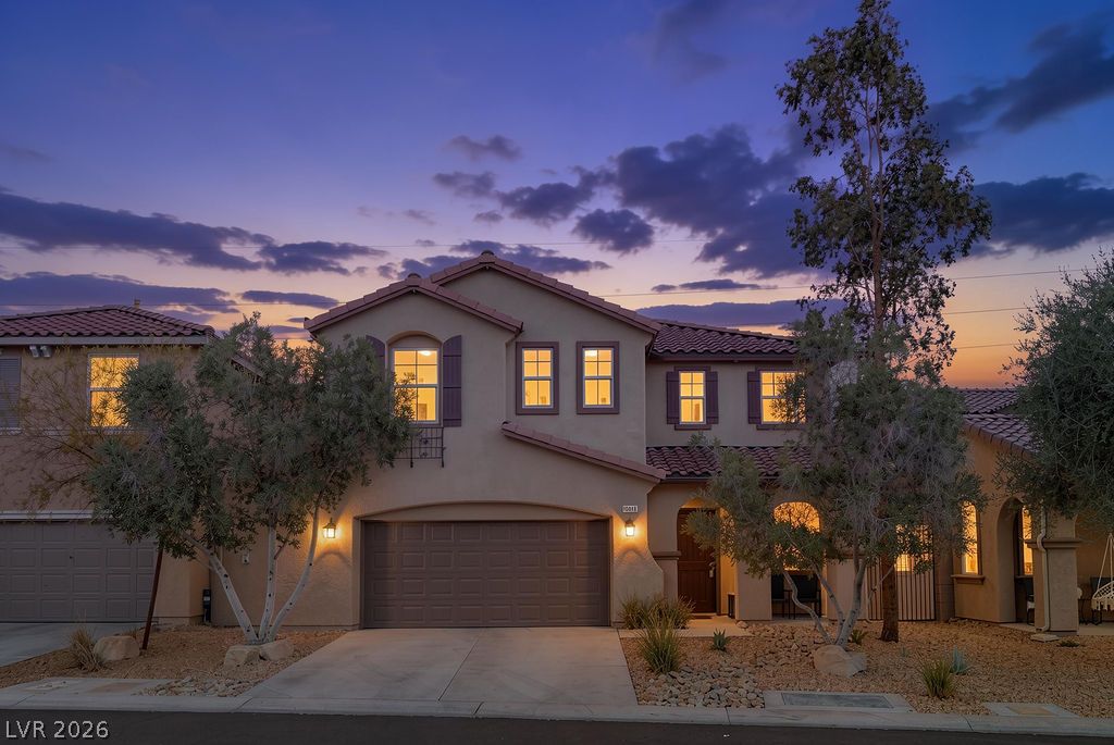 10016 Silver Cliff Street Las Vegas NV 89178