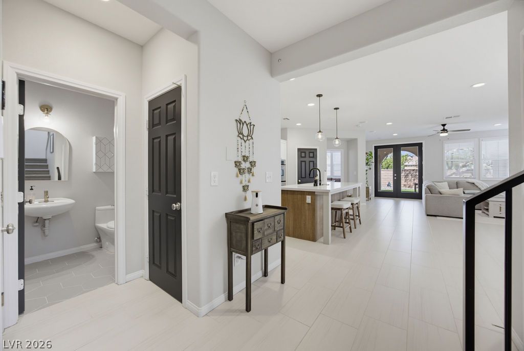 10016 Silver Cliff Street Las Vegas NV 89178