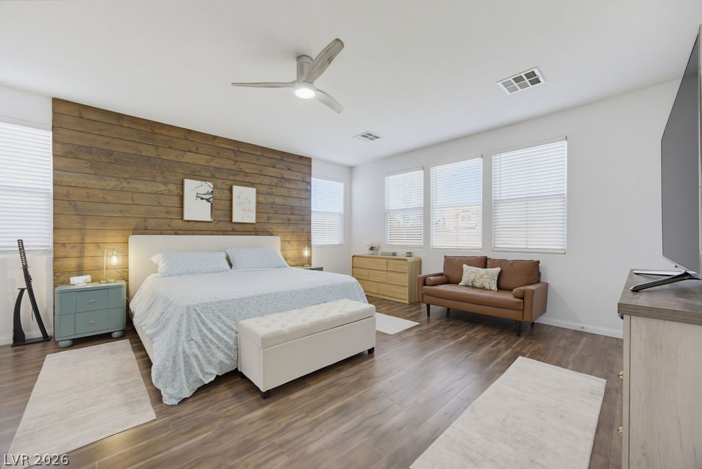 10016 Silver Cliff Street Las Vegas NV 89178