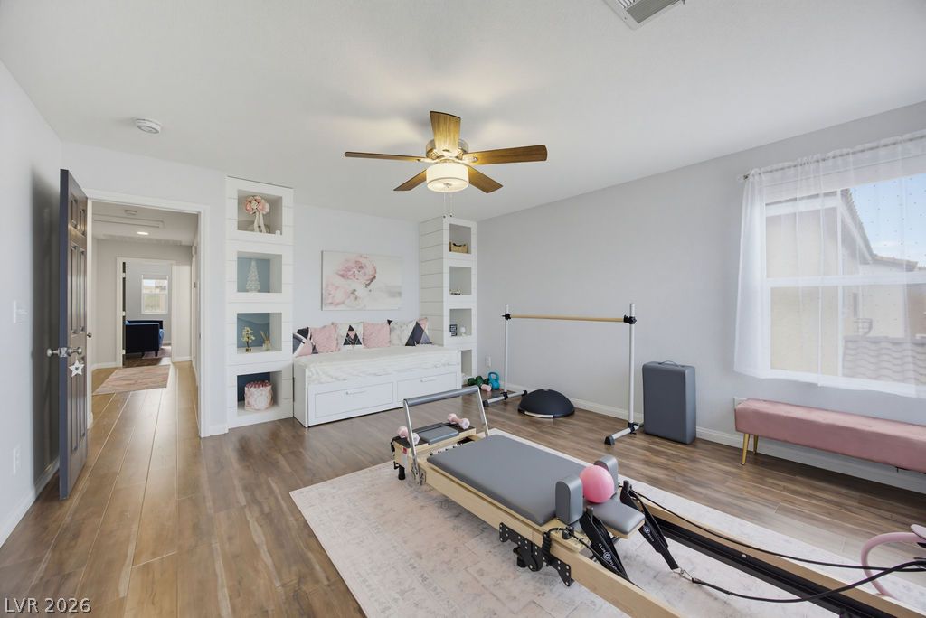 10016 Silver Cliff Street Las Vegas NV 89178