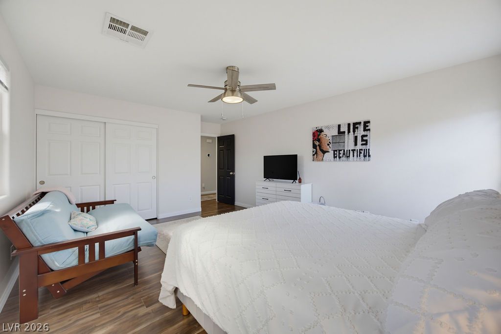10016 Silver Cliff Street Las Vegas NV 89178