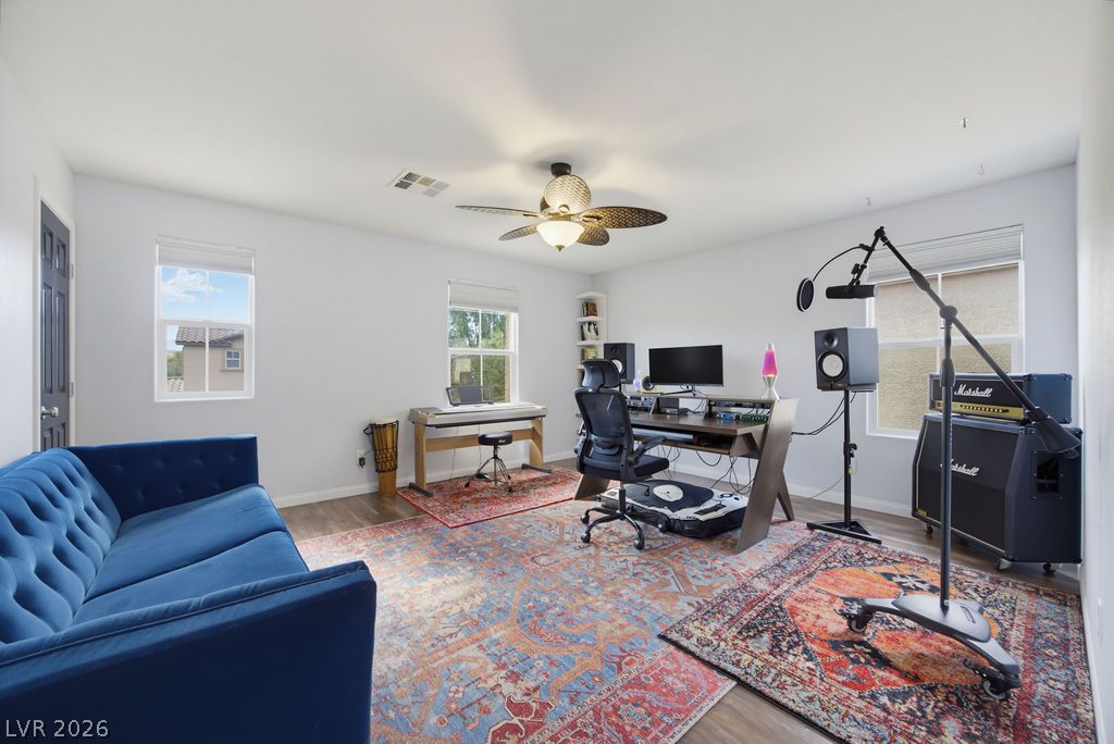 10016 Silver Cliff Street Las Vegas NV 89178