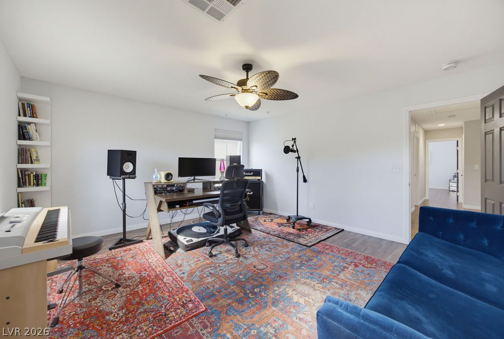 10016 Silver Cliff Street Las Vegas NV 89178