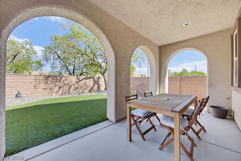 10016 Silver Cliff Street Las Vegas NV 89178