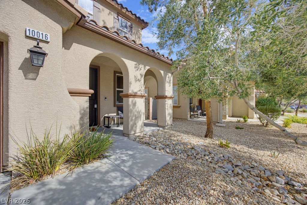 10016 Silver Cliff Street Las Vegas NV 89178