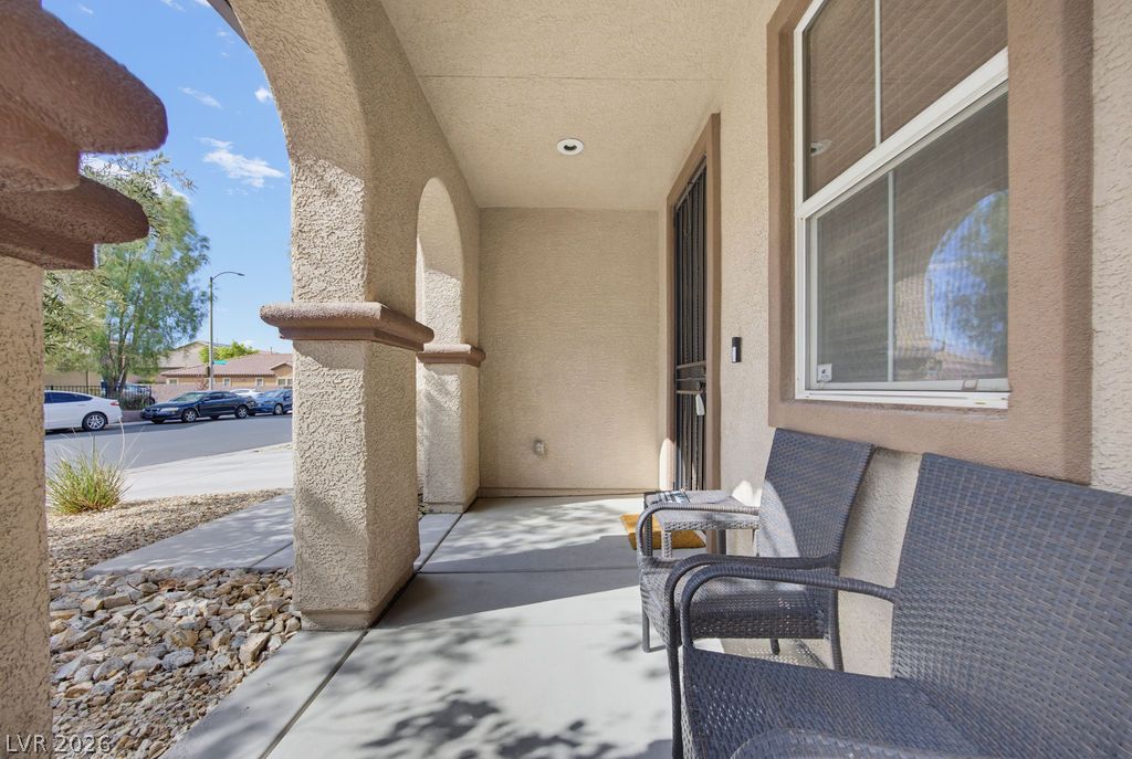 10016 Silver Cliff Street Las Vegas NV 89178