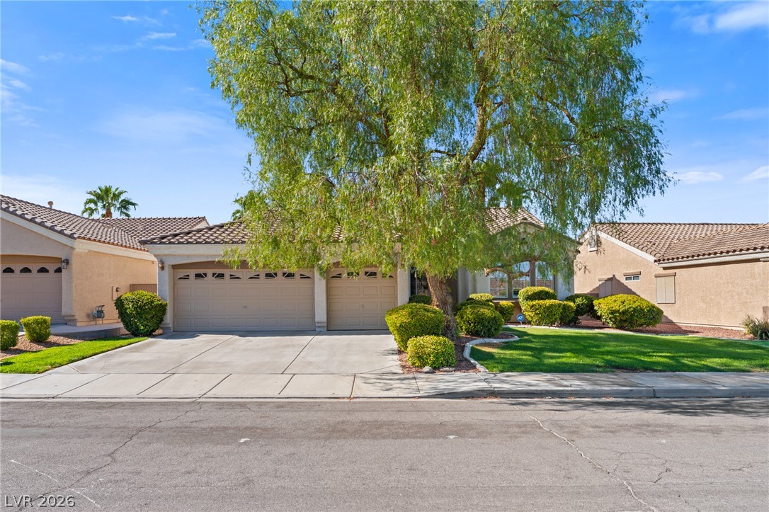 2141 Arpeggio Avenue Henderson NV 89052