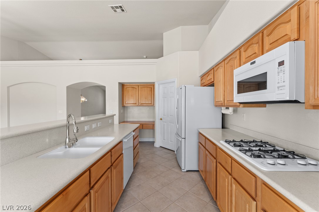2141 Arpeggio Avenue Henderson NV 89052
