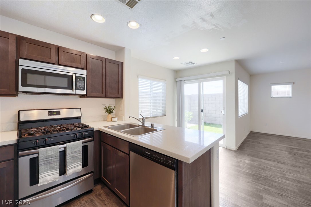 4122 San Cuervo Way Las Vegas NV 89115