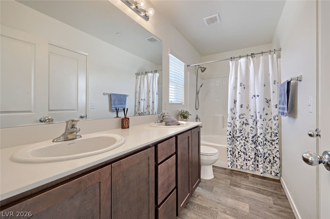 4122 San Cuervo Way Las Vegas NV 89115