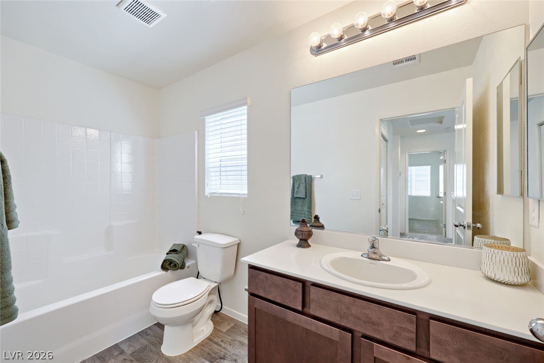 4122 San Cuervo Way Las Vegas NV 89115