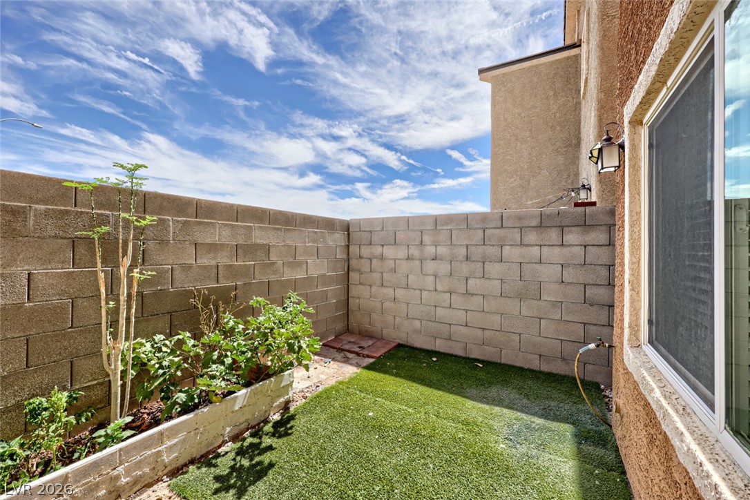 4122 San Cuervo Way Las Vegas NV 89115
