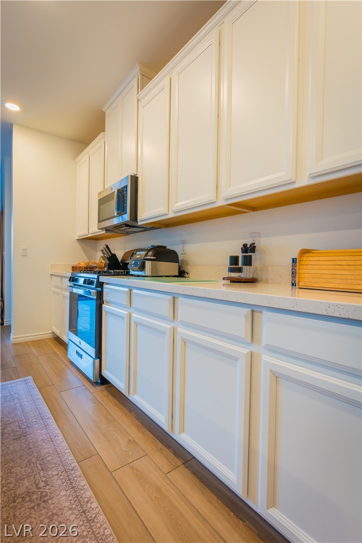 6729 Drapemaster Avenue Las Vegas NV 89156