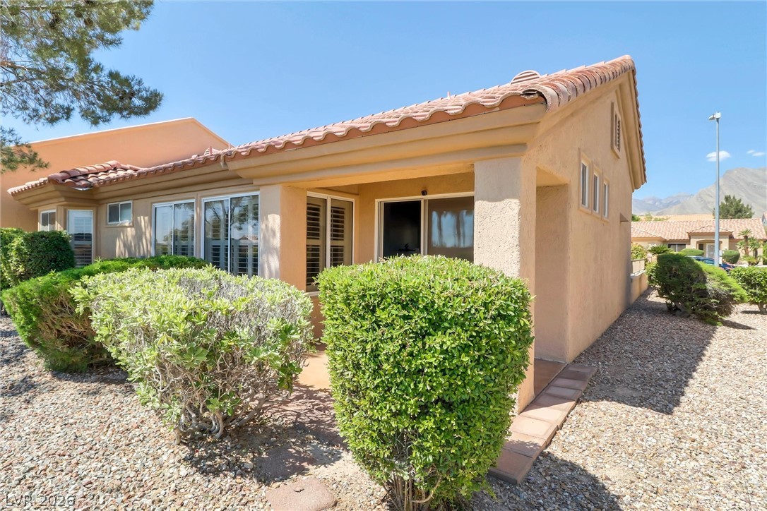 3012 Isaac River Drive Las Vegas NV 89134