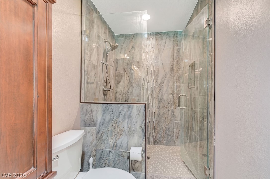 8532 Hidden Pines Avenue Las Vegas NV 89143