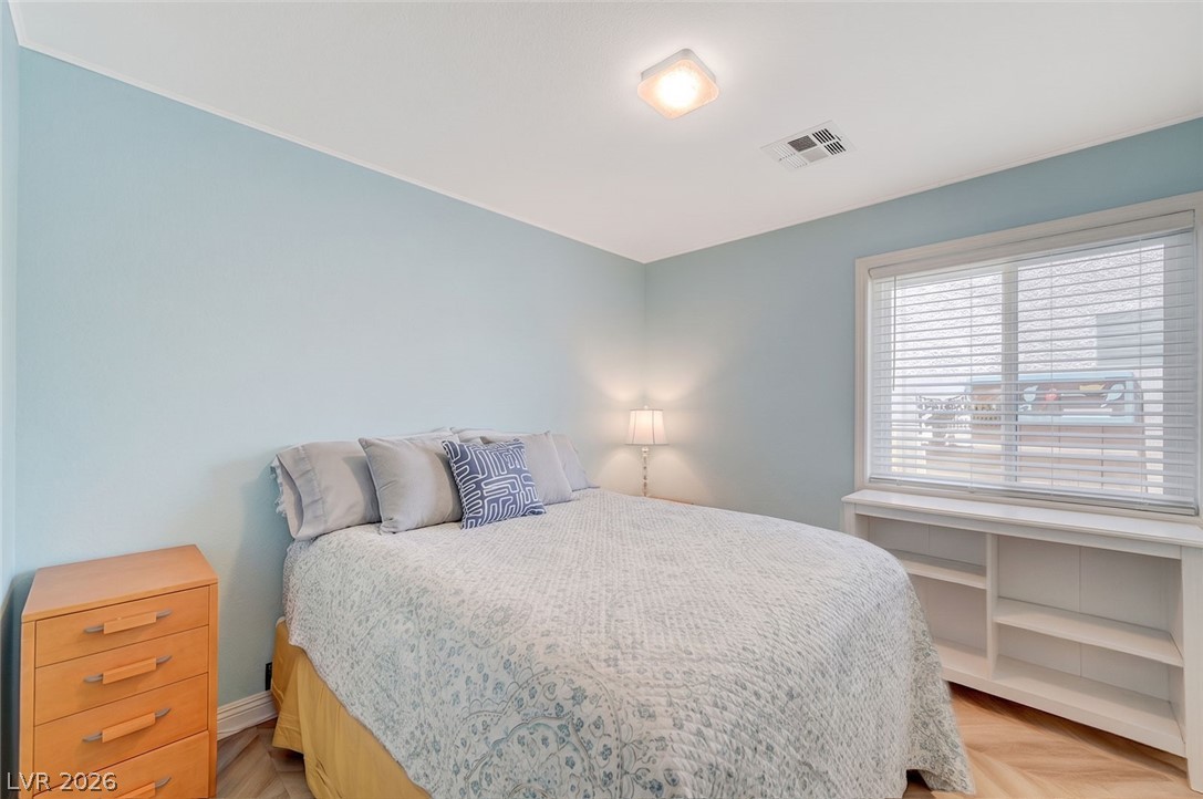8532 Hidden Pines Avenue Las Vegas NV 89143