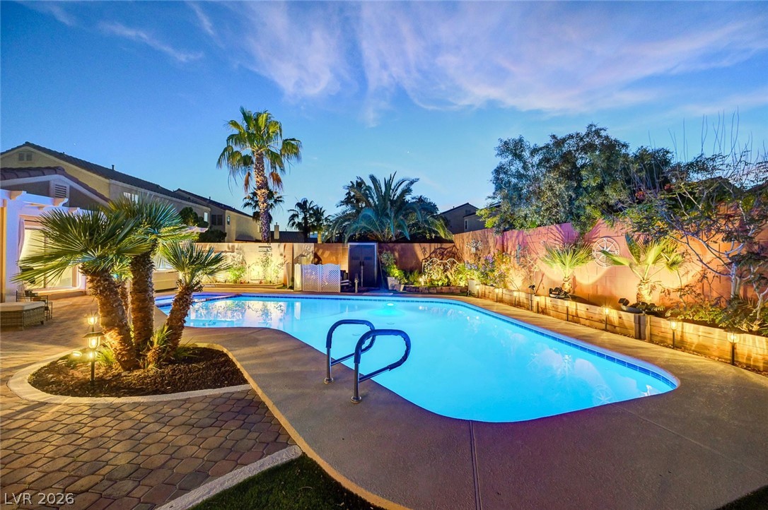 8532 Hidden Pines Avenue Las Vegas NV 89143