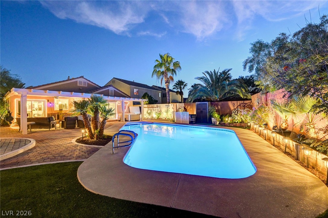8532 Hidden Pines Avenue Las Vegas NV 89143