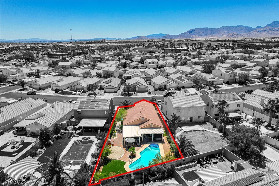 8532 Hidden Pines Avenue Las Vegas NV 89143