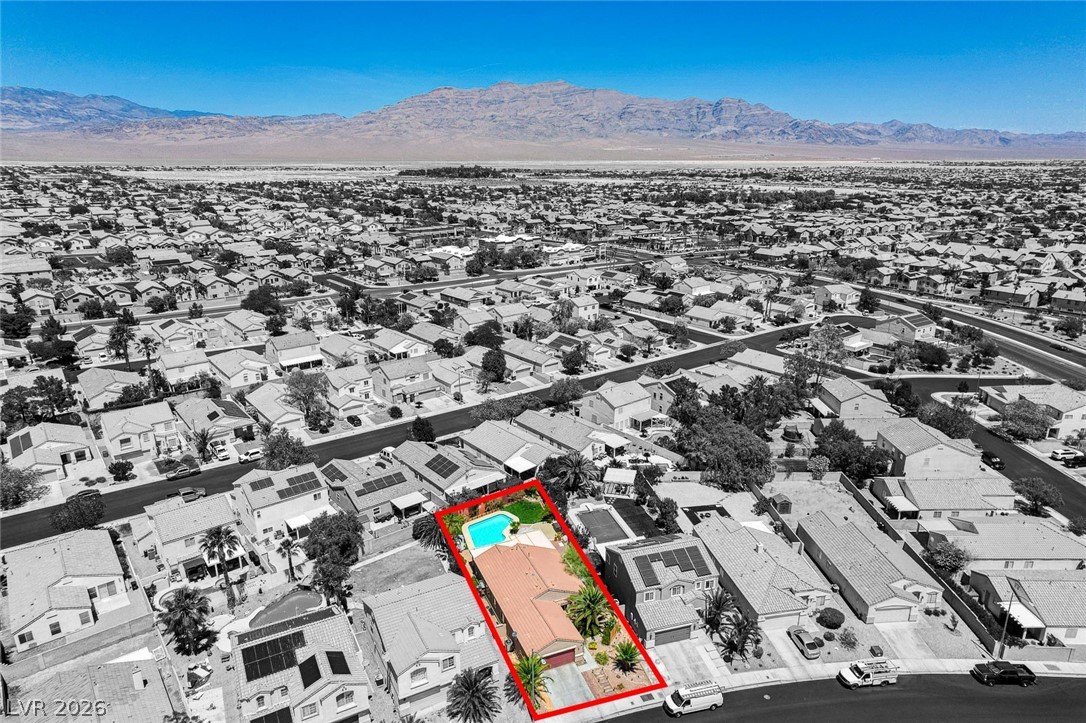 8532 Hidden Pines Avenue Las Vegas NV 89143