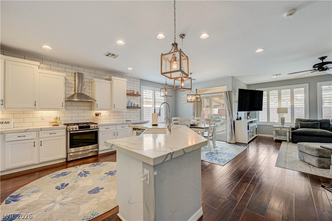 7049 Motley Road Las Vegas NV 89178