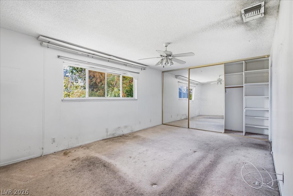 179 Greenbriar Townhouse Way Las Vegas NV 89121