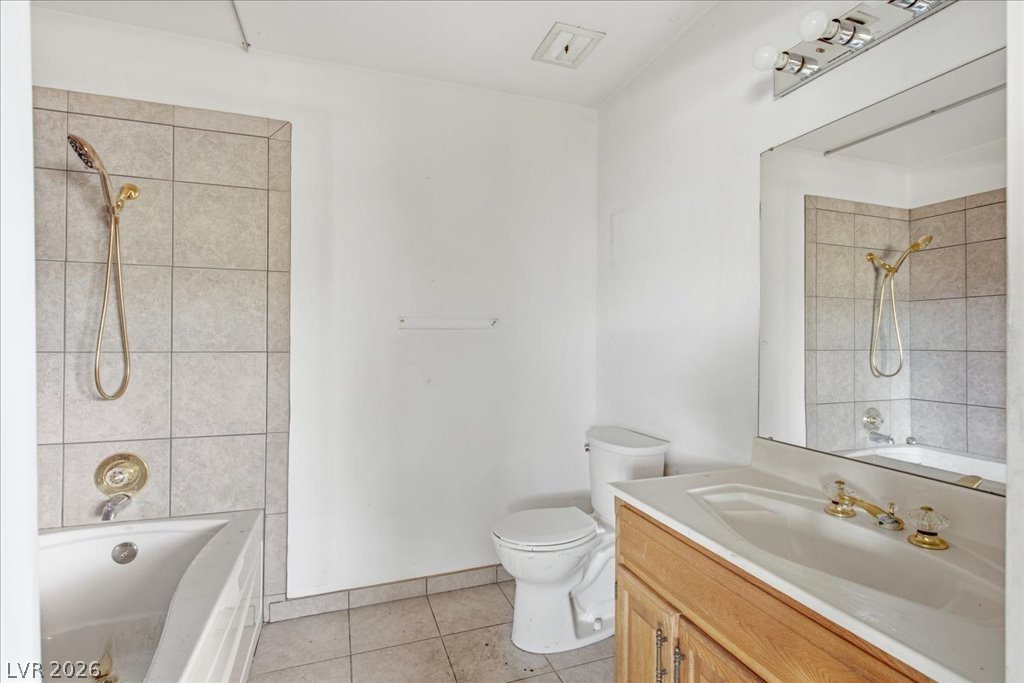 179 Greenbriar Townhouse Way Las Vegas NV 89121