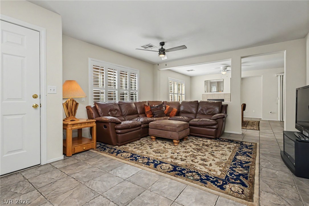 5582 Henshaw Avenue Las Vegas NV 89118