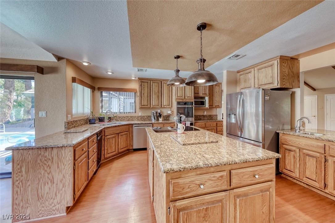 2504 Windjammer Way Las Vegas NV 89107