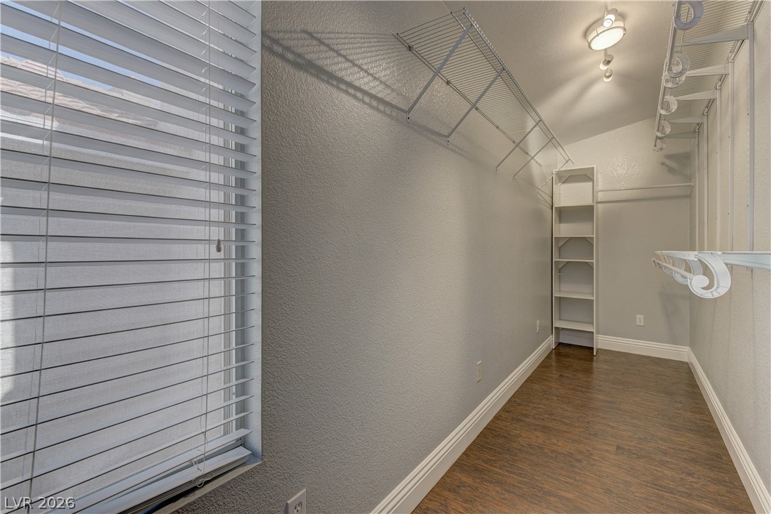 9217 Valador Avenue Las Vegas NV 89129