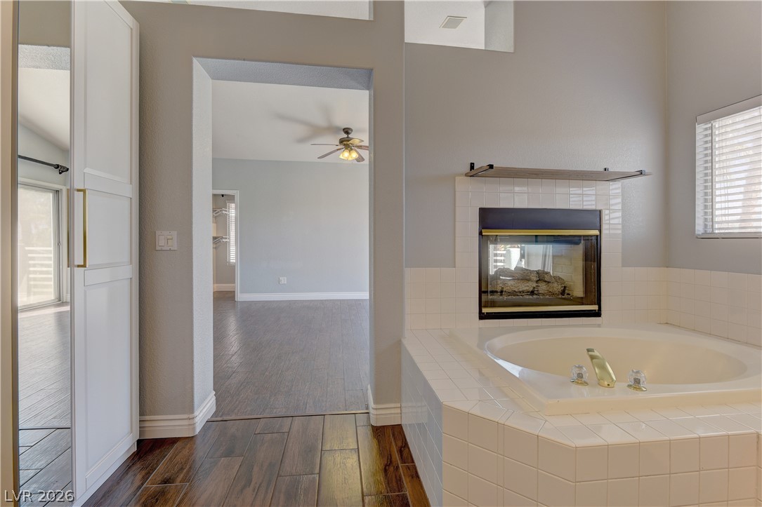 9217 Valador Avenue Las Vegas NV 89129