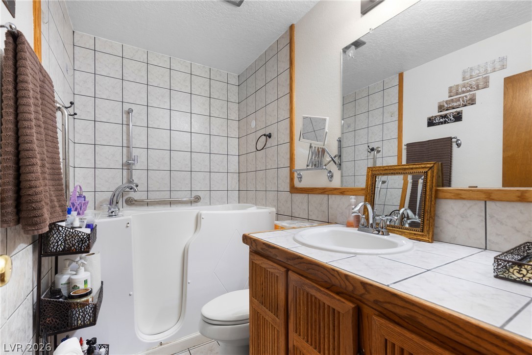 2144 Valley Drive Las Vegas NV 89108