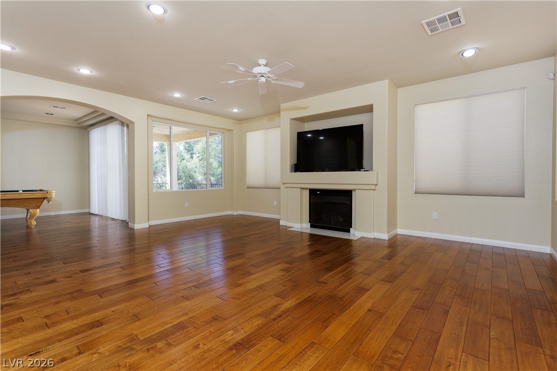 8467 East Bismark Sapphire Street Las Vegas NV 89139