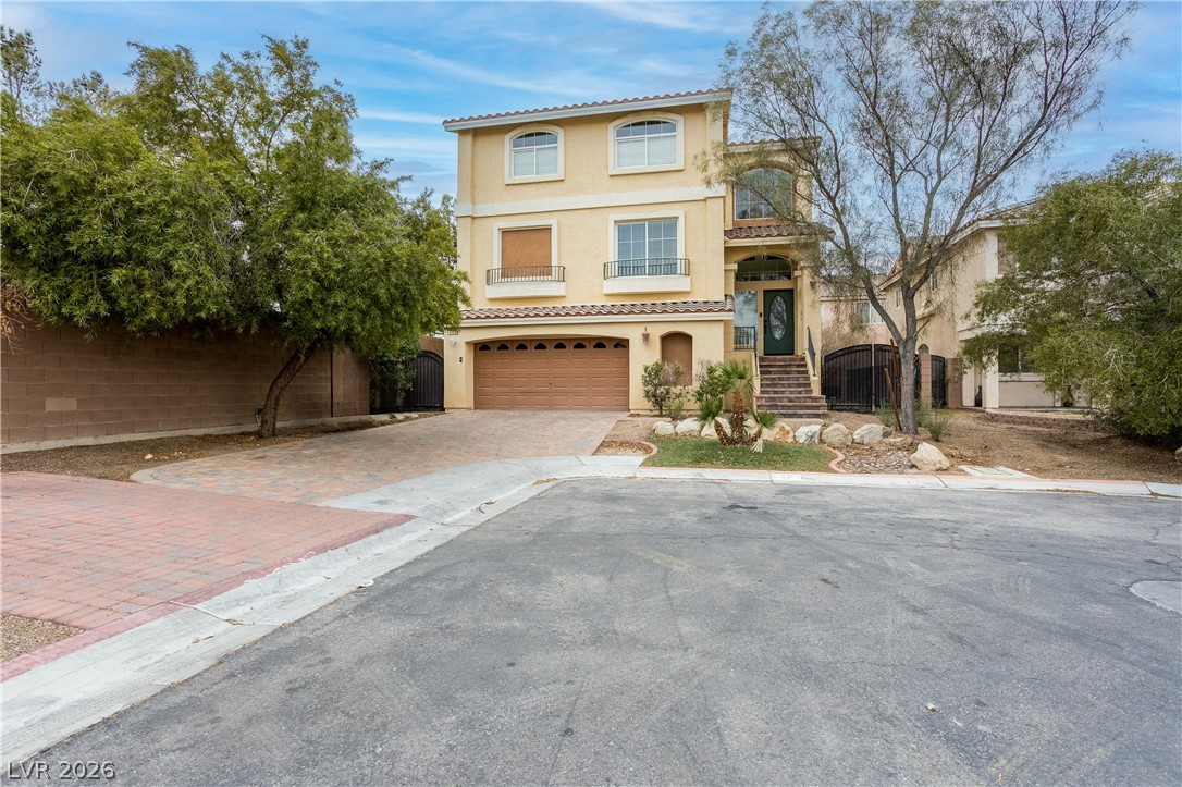 8467 East Bismark Sapphire Street Las Vegas NV 89139