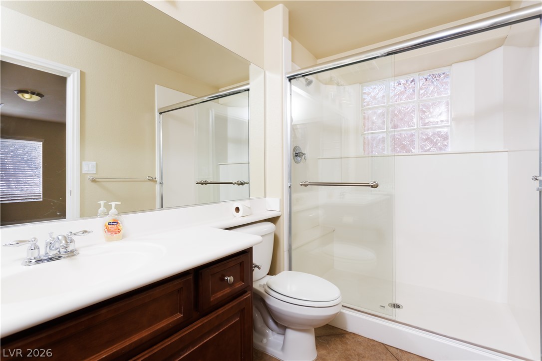 8467 East Bismark Sapphire Street Las Vegas NV 89139