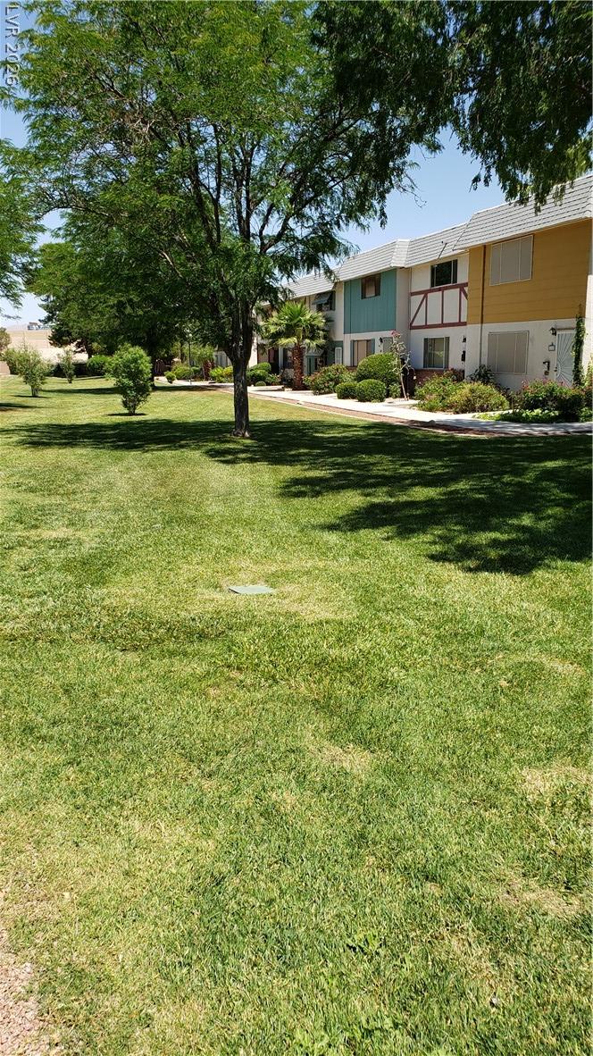 146 Greenbriar Townhouse Way Las Vegas NV 89121