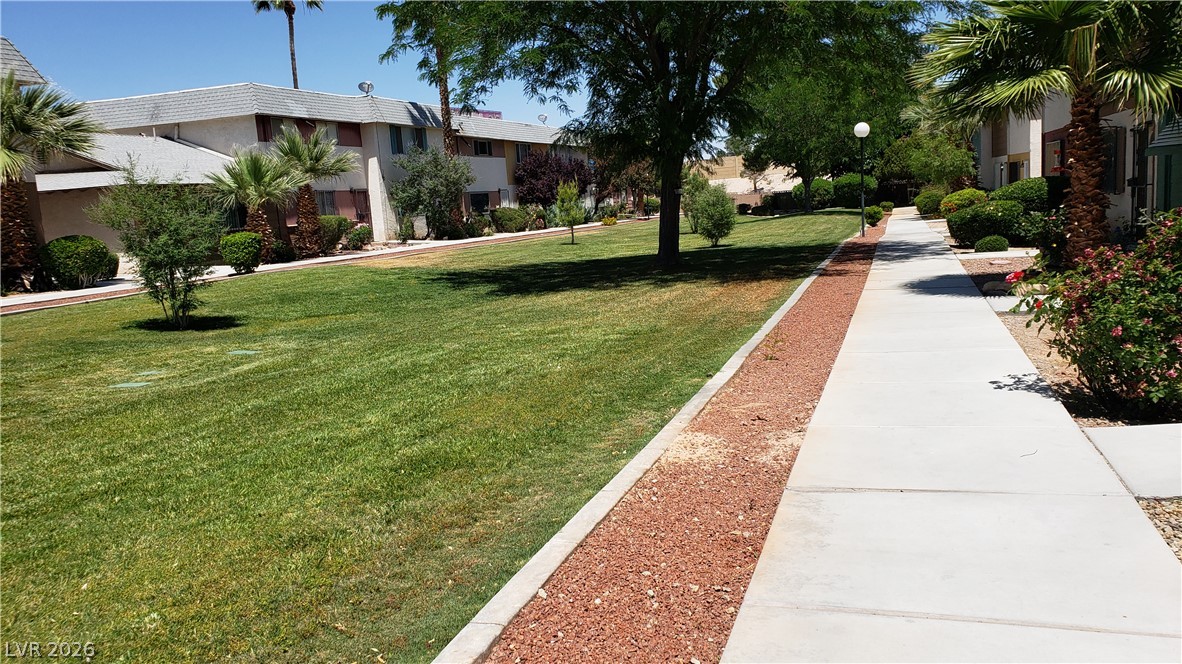 146 Greenbriar Townhouse Way Las Vegas NV 89121